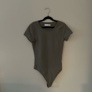 Abercrombie & Fitch Green Short-sleeve Bodysuit | Small